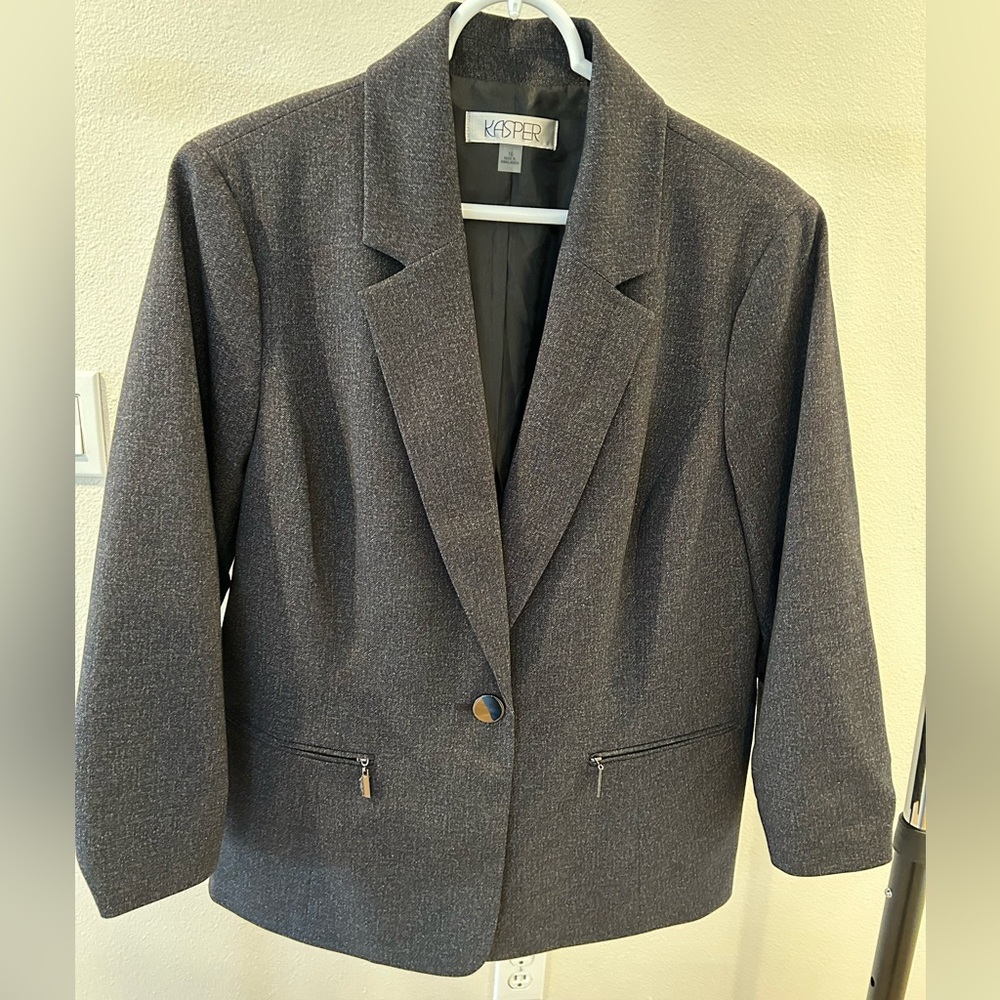 Kasper Gray Suit Jacket / Blazer (NWOT)